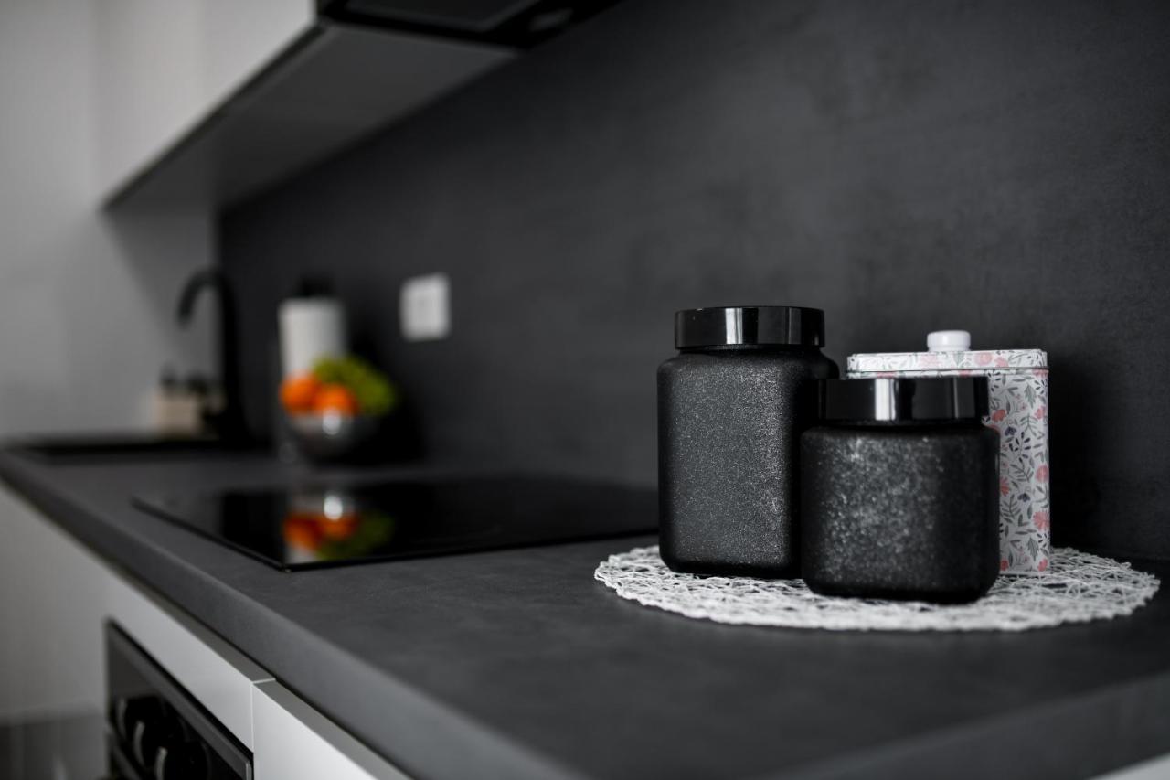 Luxe Apartments Zadar Bagian luar foto