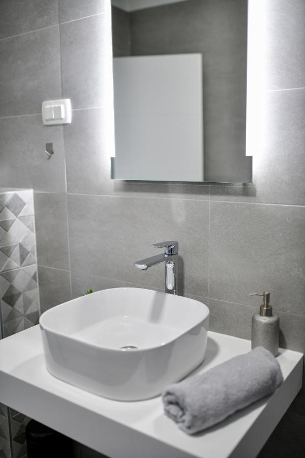 Luxe Apartments Zadar Bagian luar foto