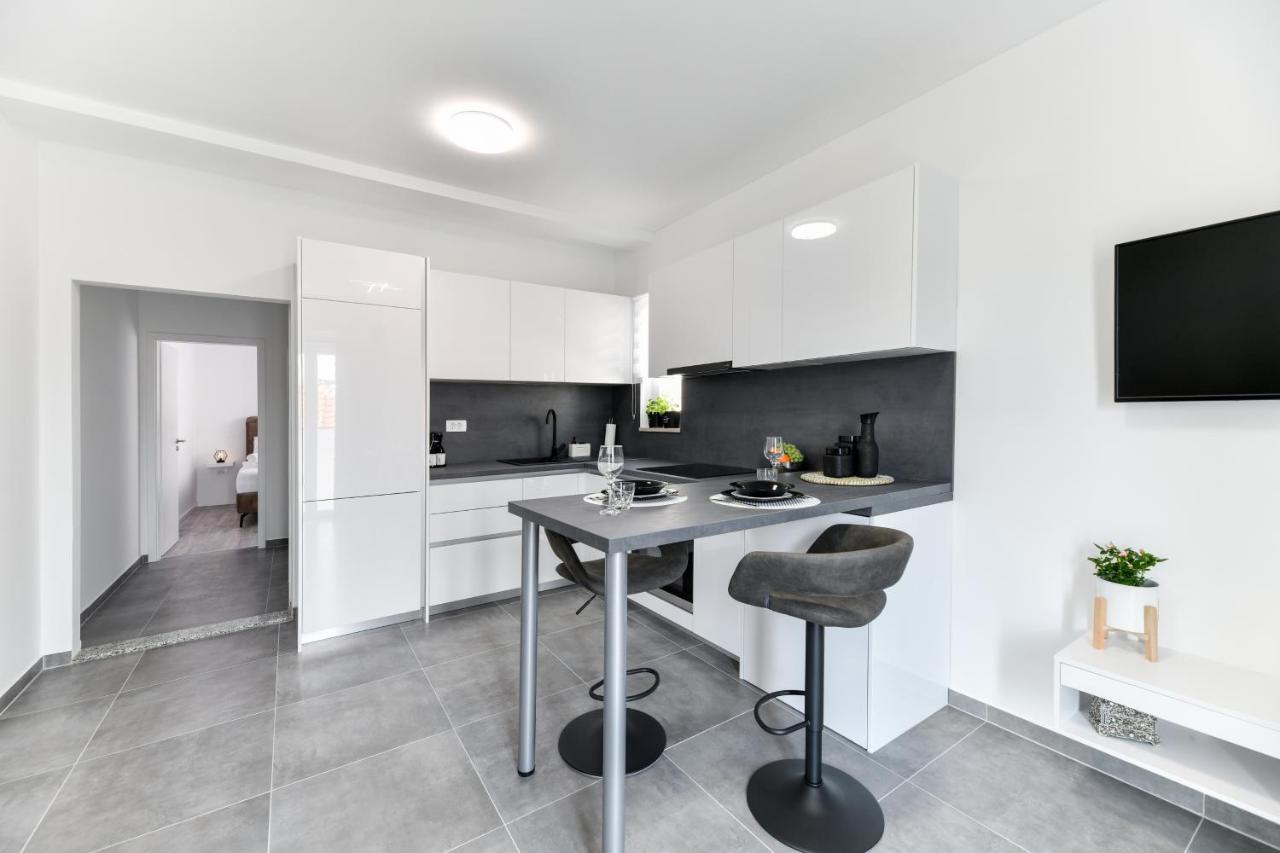 Luxe Apartments Zadar Bagian luar foto